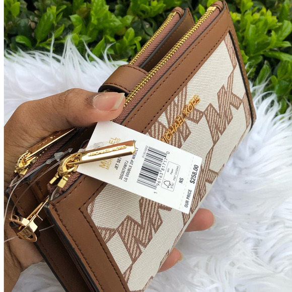 New Michael Kors Wallet Large Double Zip Luggage Estampa With Gift Box - Picture 1 of 4